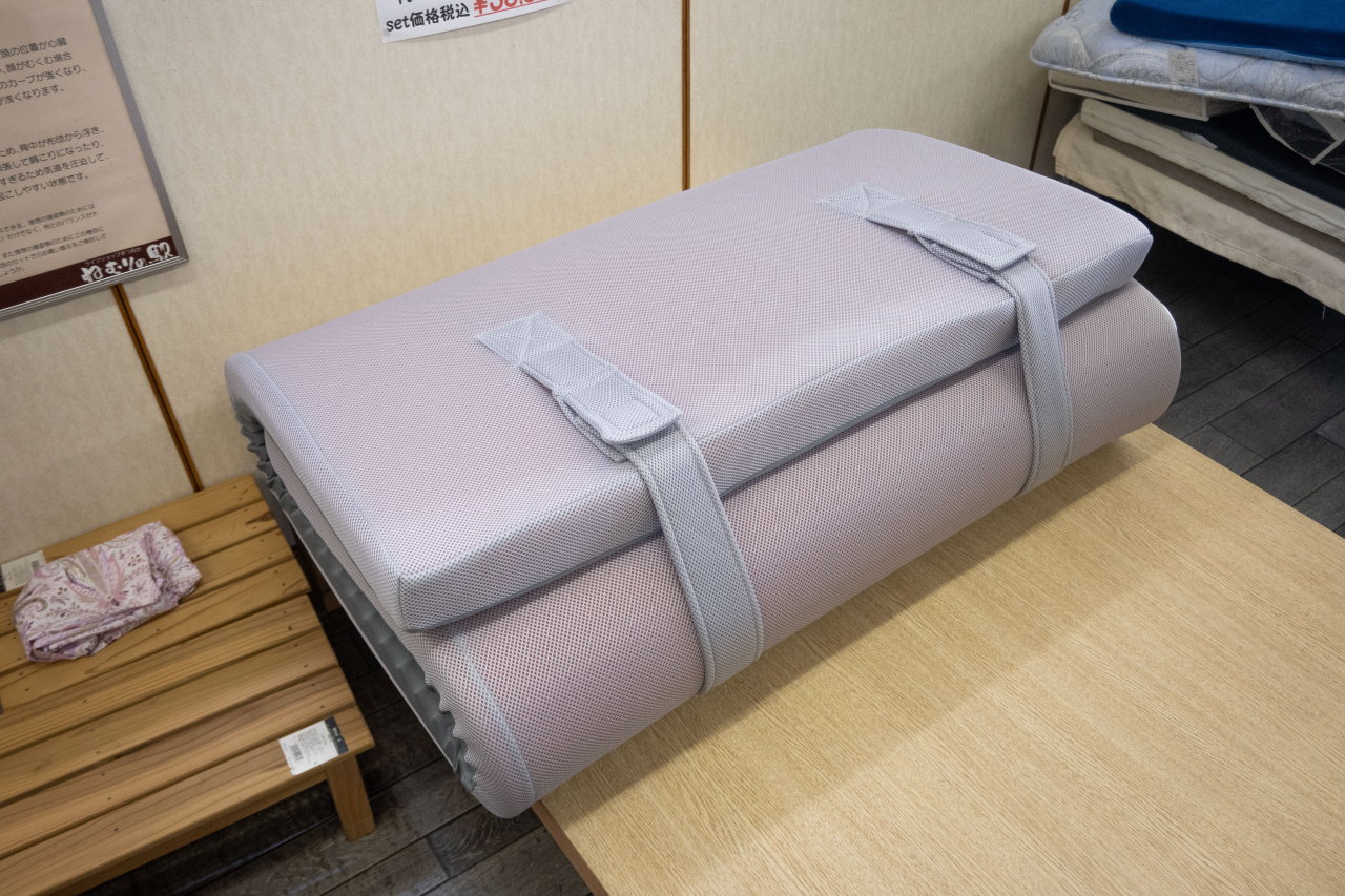 ミディアムマットレス三つ折り